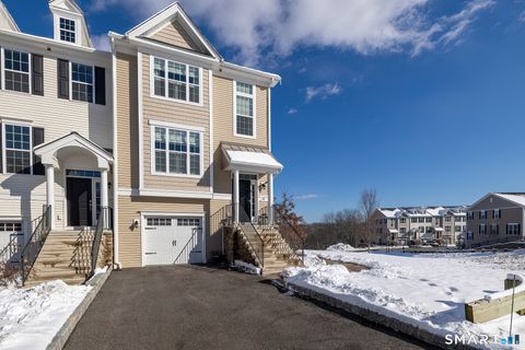Photo of 35 Moorland Drive #35, Danbury, CT 06810 (MLS # 24150414)