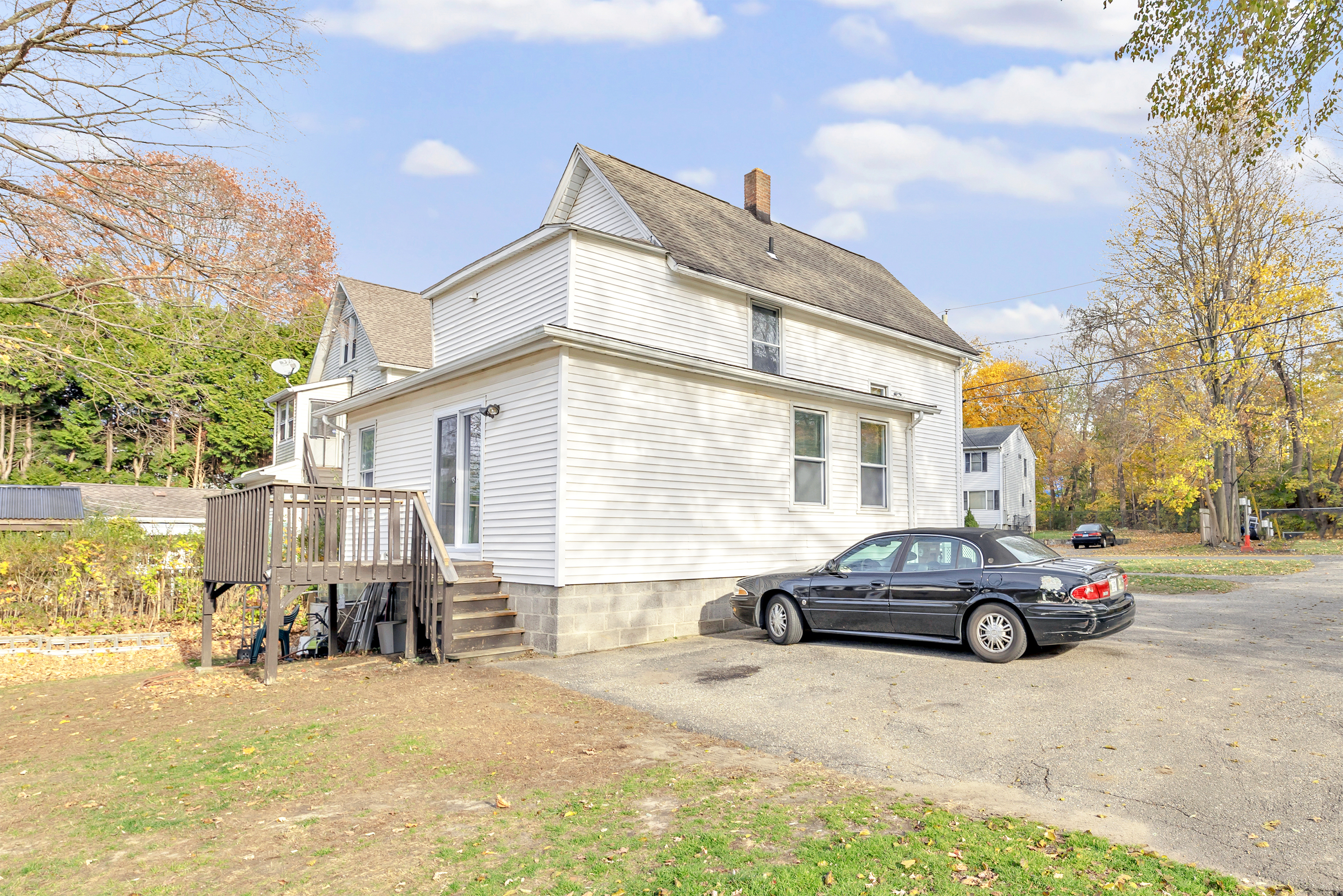 137 Long Hill Avenue