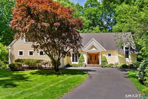 Photo of 3 Norfolk Gardens, Farmington, CT 06032 (MLS # 24178749)