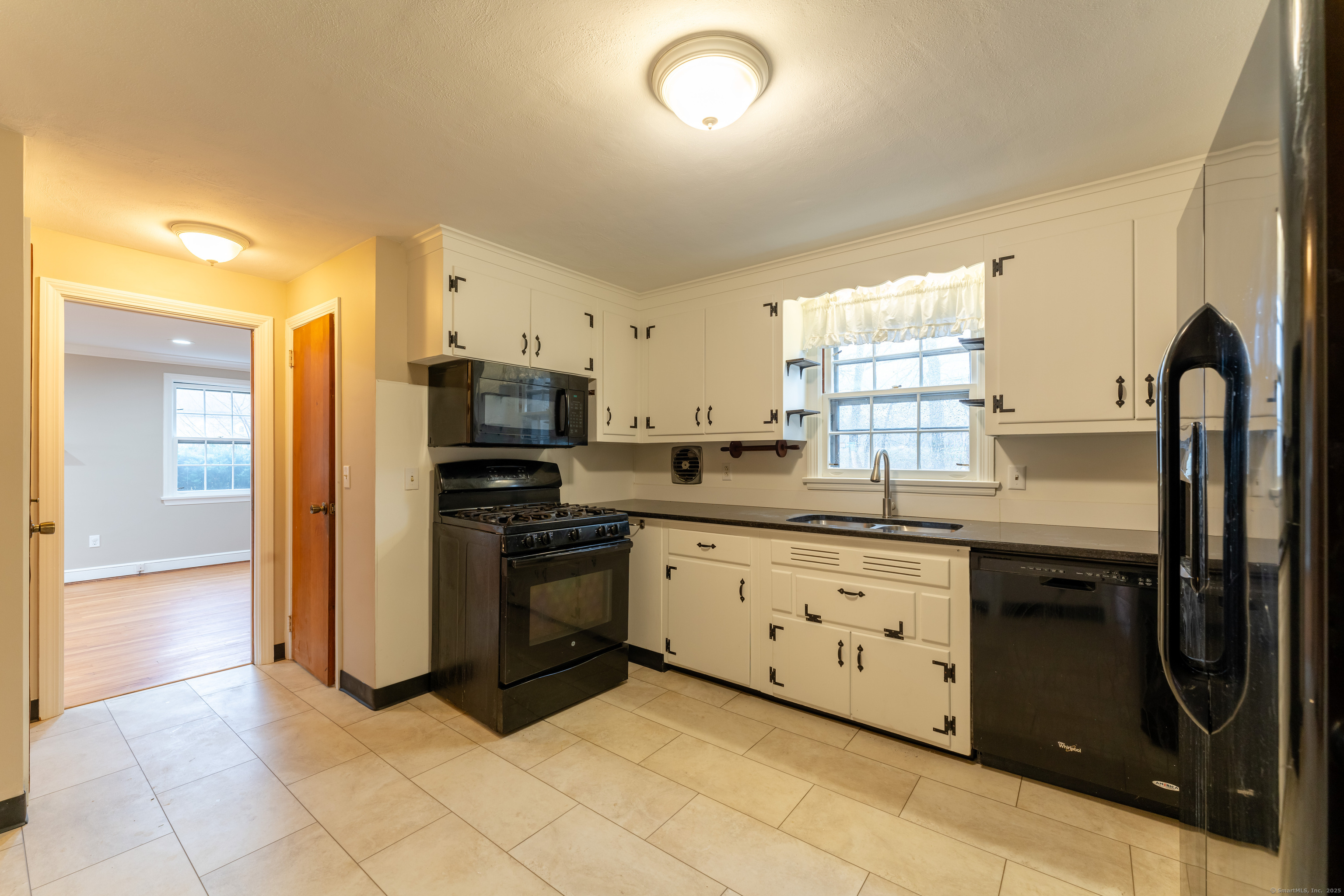 35 Swamp Road, Coventry, Connecticut image 9