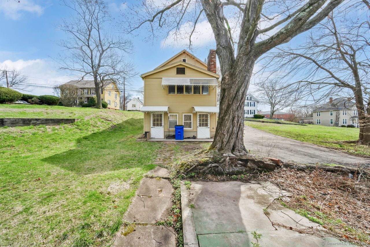 28 Center Street, Windsor Locks, Connecticut image 8
