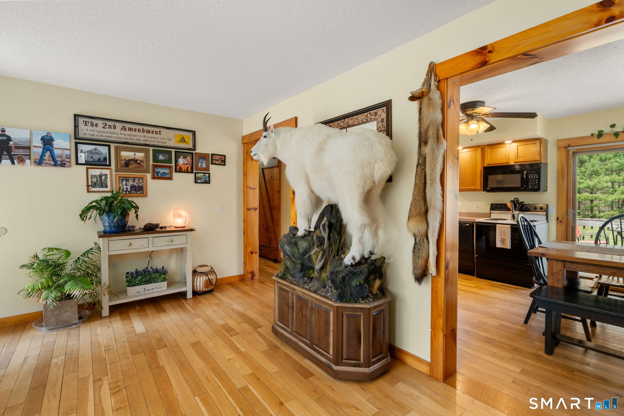 49 School House Road