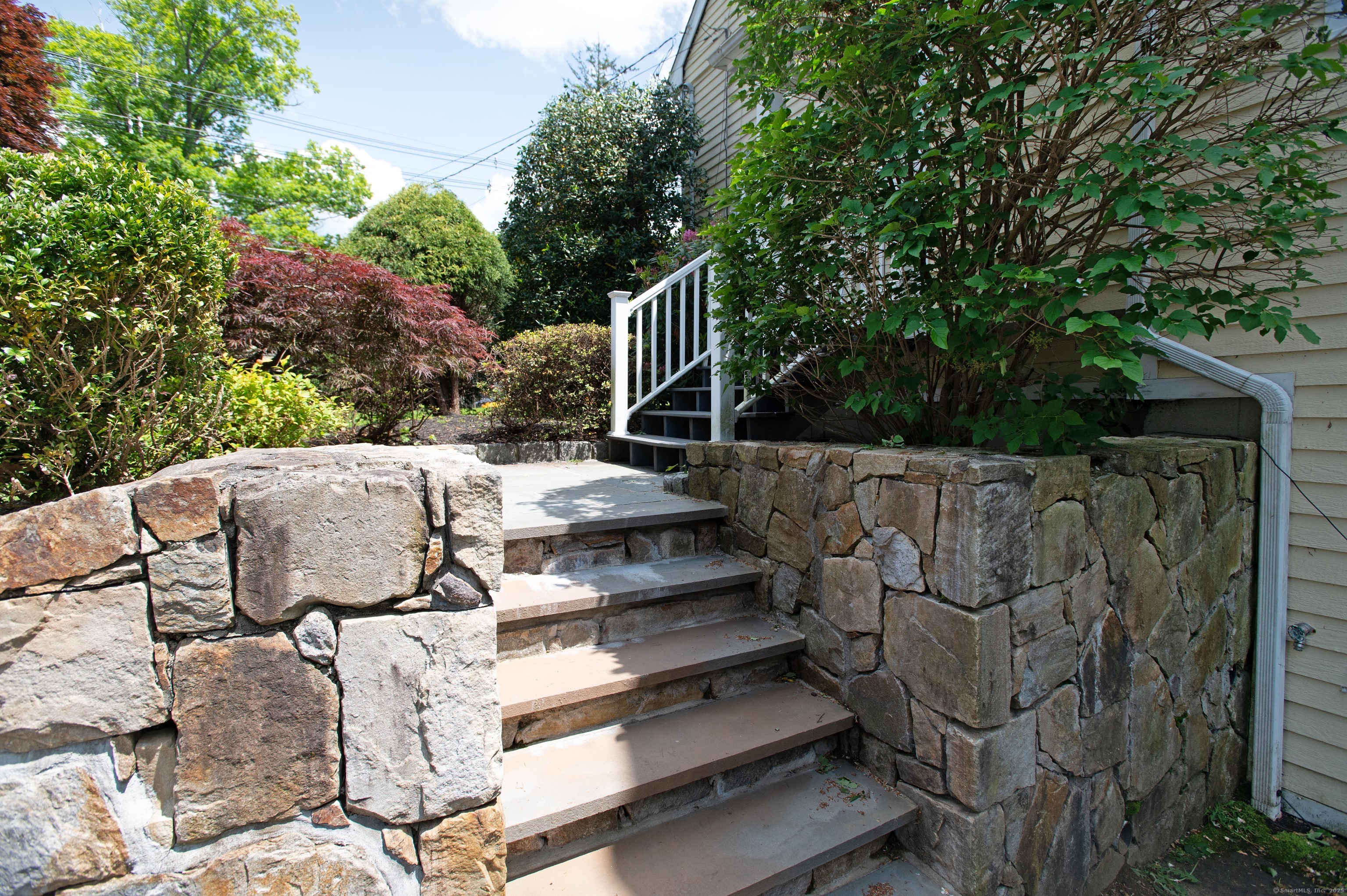 15 North Salem Road