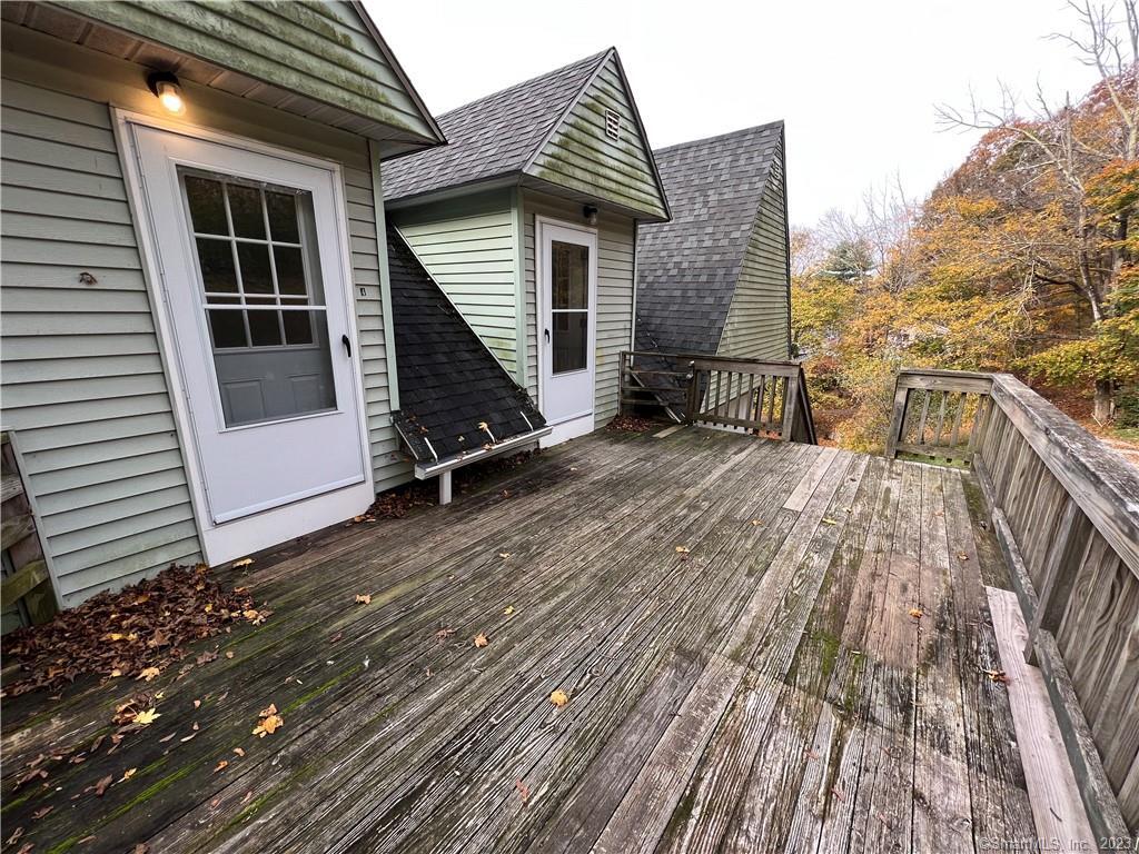 Rental Property at 229 Route 163 Route 2, Montville, Connecticut - Bedrooms: 2 
Bathrooms: 1 
Rooms: 6  - $1,400 MO.