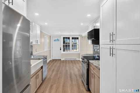 Tiny photo for 3 Pearl Street #F, Groton, CT 06355 (MLS # 24199600)