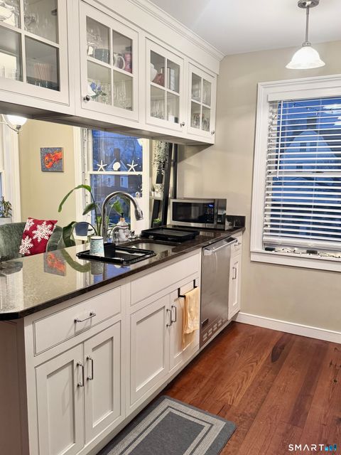 Tiny photo for 8 Broad Street #3, Stonington, CT 06378 (MLS # 24143688)