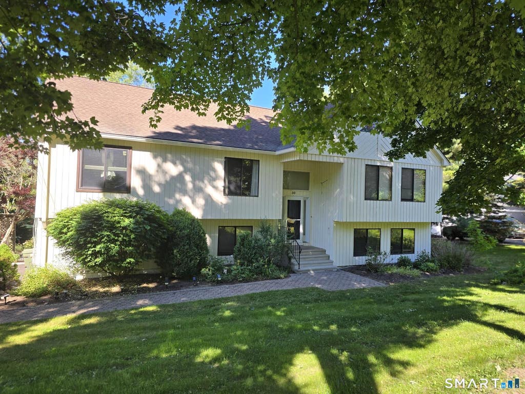 Photo of 30 Boulevard, Newtown, CT 06470 (MLS # 24175089)