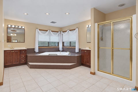 Tiny photo for 5 Fawn Crest Drive, New Fairfield, CT 06812 (MLS # 24212638)