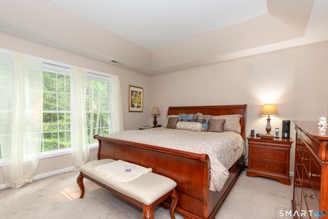 Tiny photo for 8 Minuteman Circle #8, Southbury, CT 06488 (MLS # 24193893)