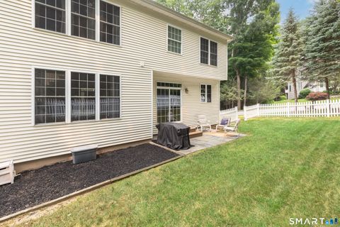 Tiny photo for 8 Minuteman Circle #8, Southbury, CT 06488 (MLS # 24193893)