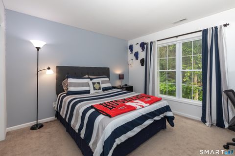 Tiny photo for 8 Minuteman Circle #8, Southbury, CT 06488 (MLS # 24193893)