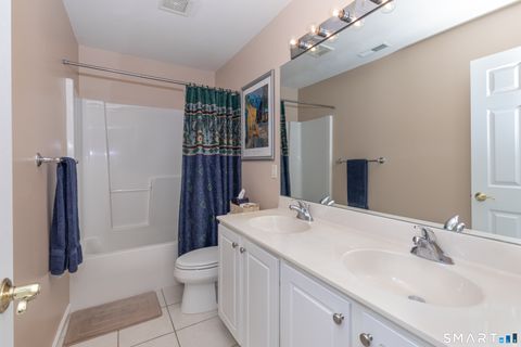 Tiny photo for 8 Minuteman Circle #8, Southbury, CT 06488 (MLS # 24193893)