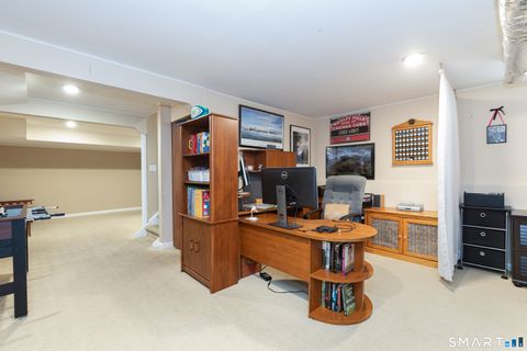 Tiny photo for 8 Minuteman Circle #8, Southbury, CT 06488 (MLS # 24193893)