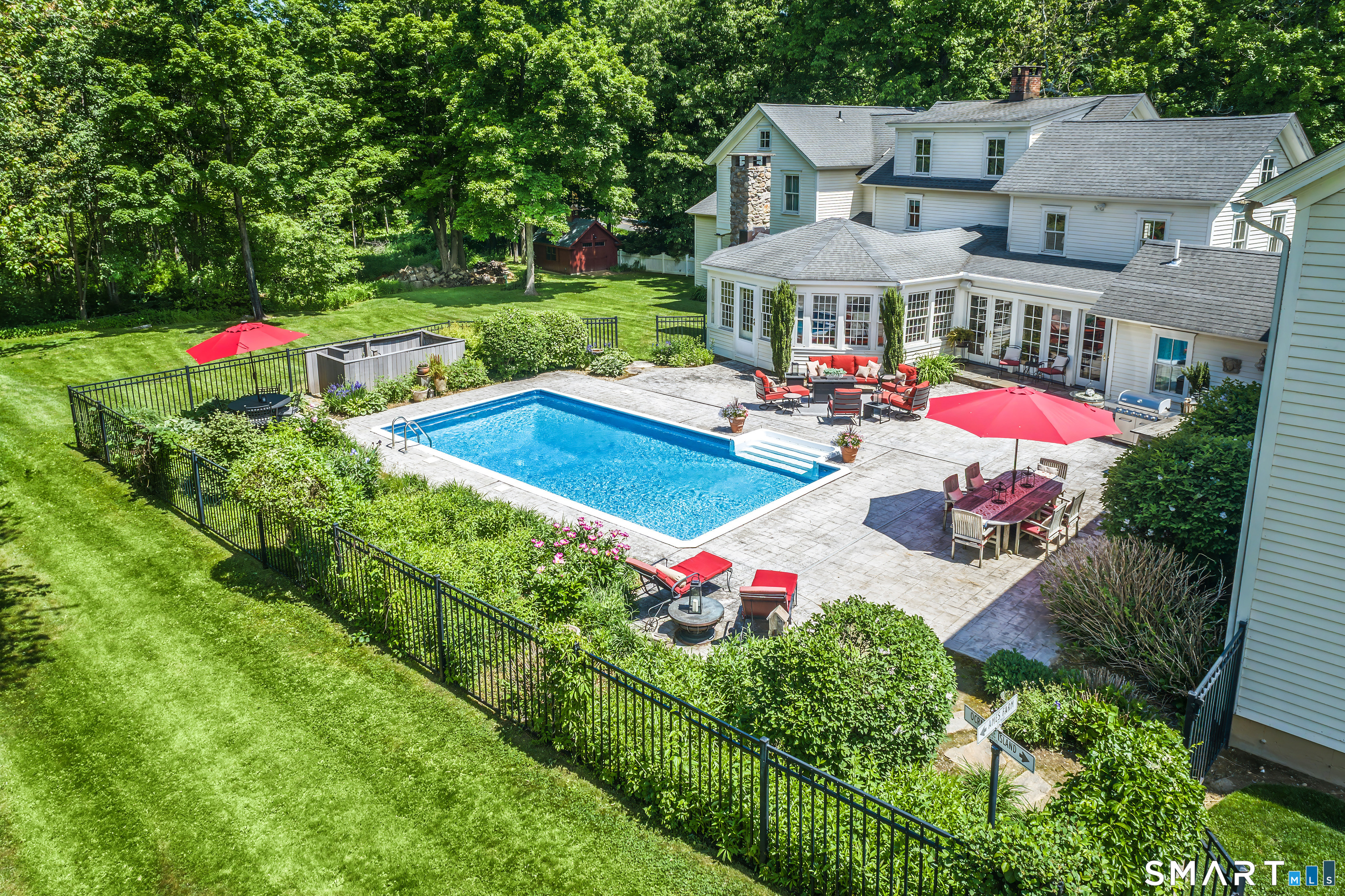 261 Wilton Road West