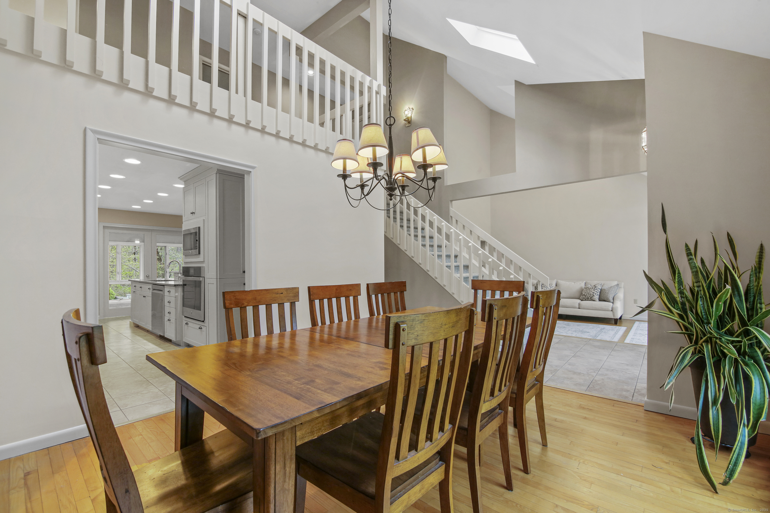 Harwinton, Connecticut 06791, United States, 4 Bedrooms Bedrooms, ,4 BathroomsBathrooms,Residential,Active,127530