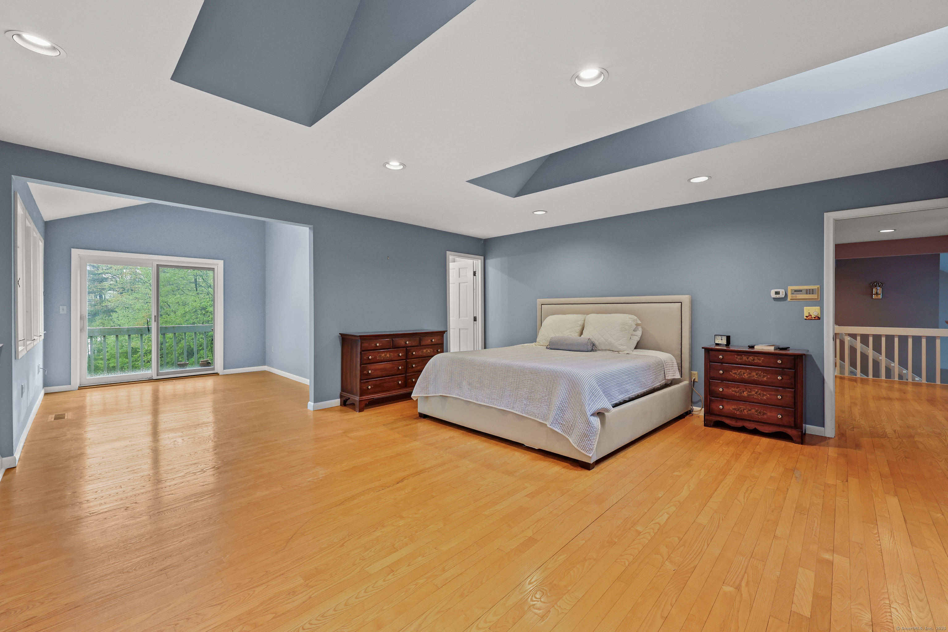 Harwinton, Connecticut 06791, United States, 4 Bedrooms Bedrooms, ,4 BathroomsBathrooms,Residential,Active,127530