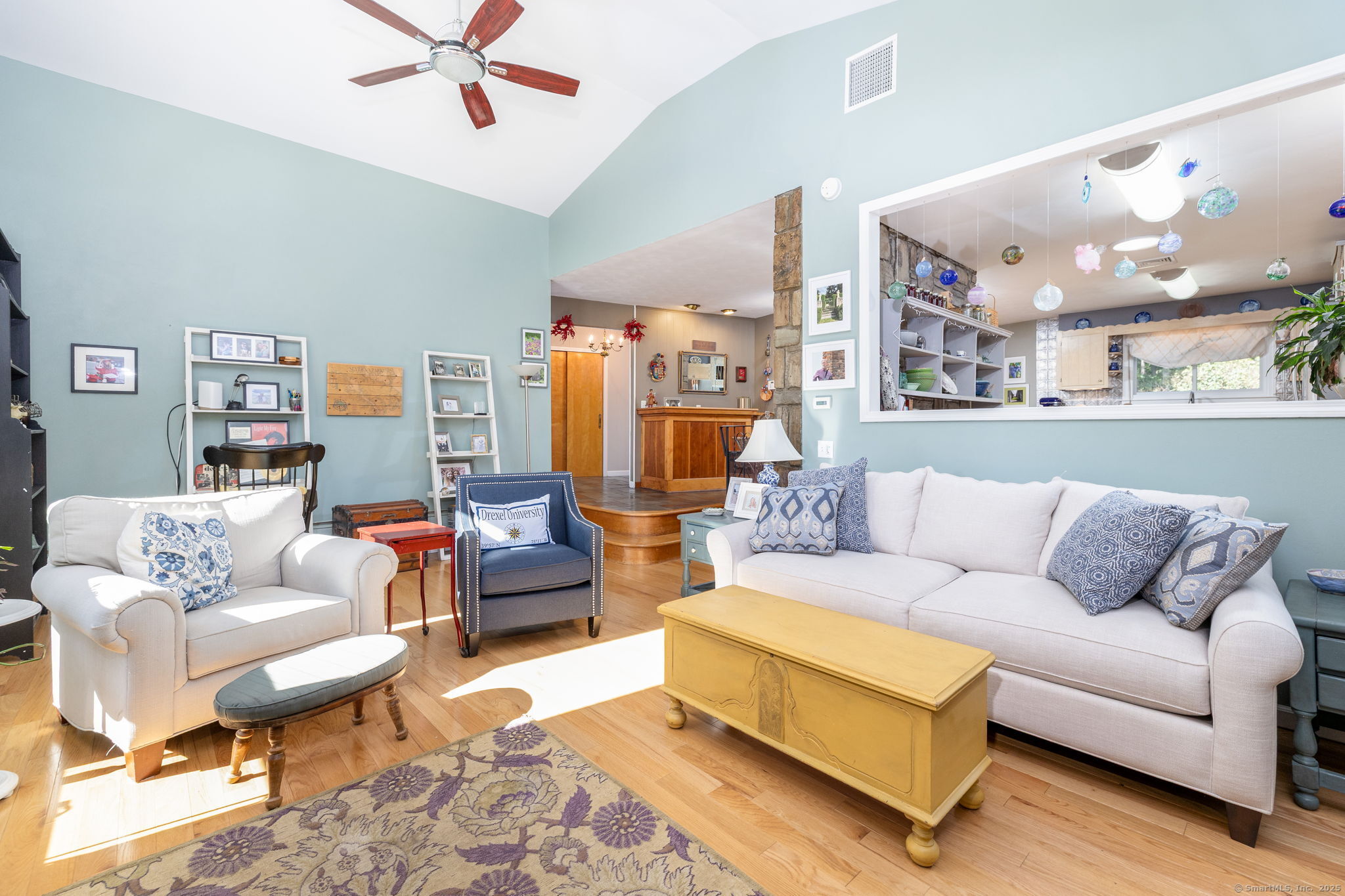 Norwich, Connecticut 06360, United States, 4 Bedrooms Bedrooms, ,3 BathroomsBathrooms,Residential,Active,218305