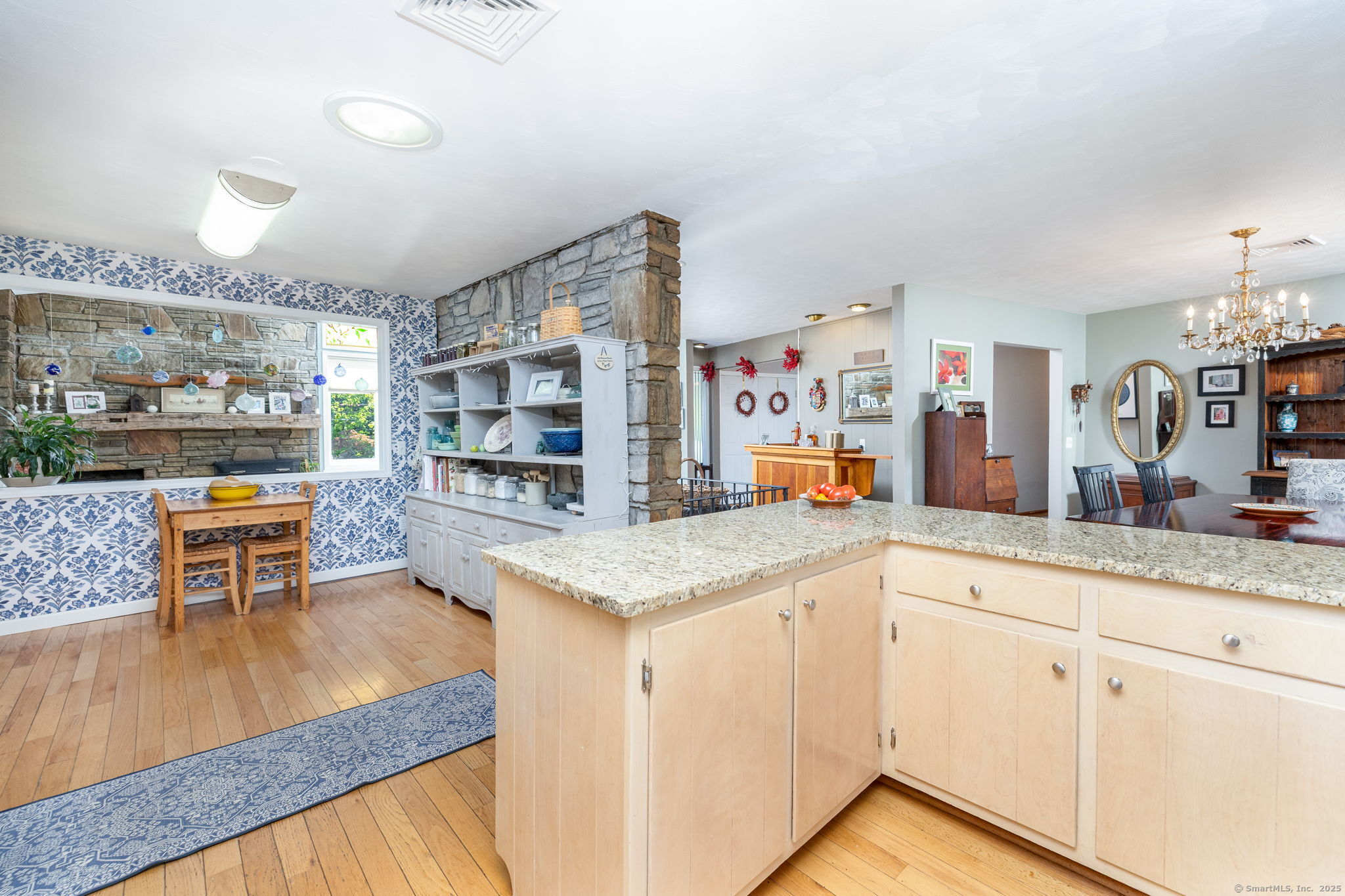 Norwich, Connecticut 06360, United States, 4 Bedrooms Bedrooms, ,3 BathroomsBathrooms,Residential,Active,218305