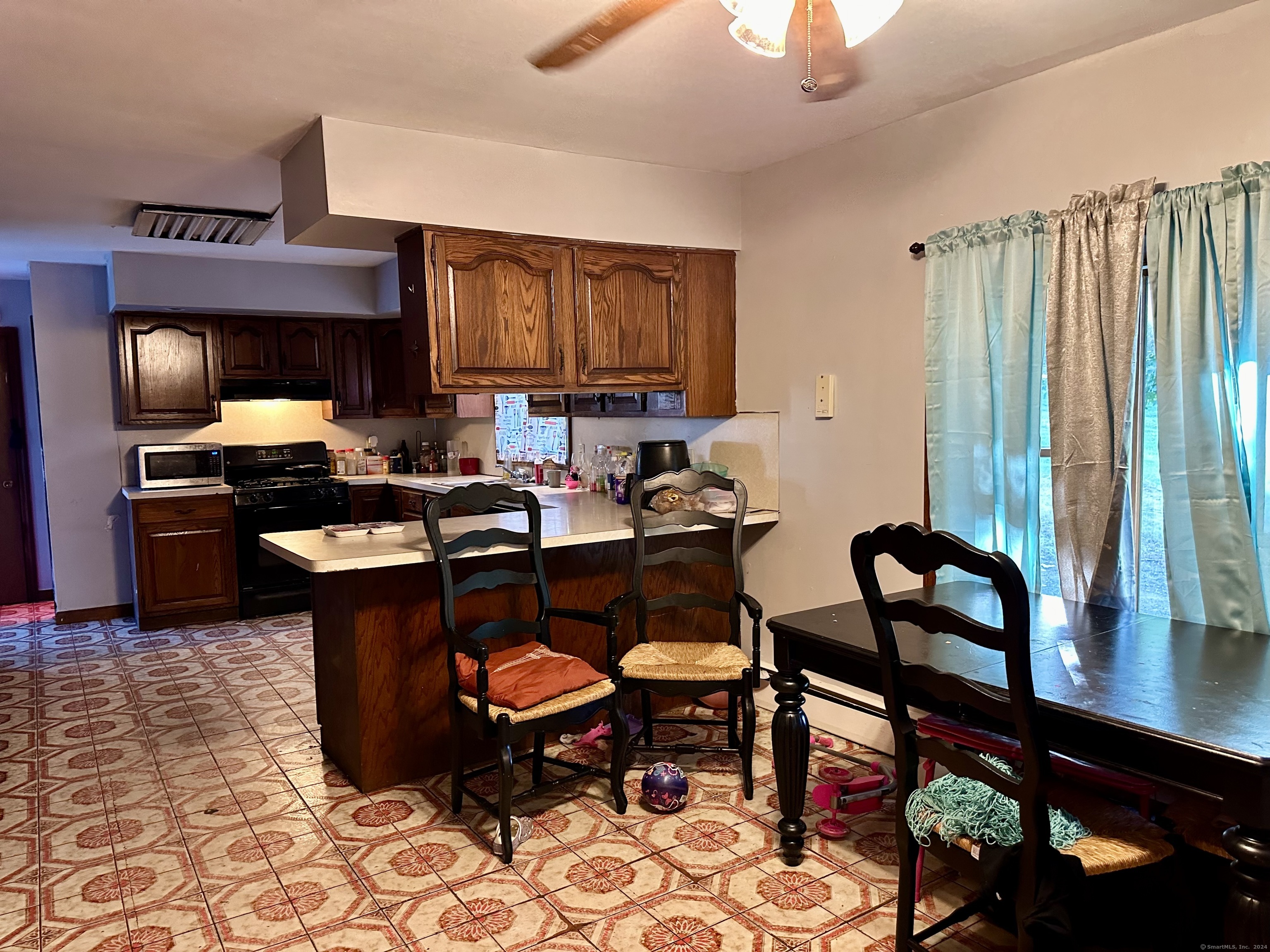 68 Todd Street, Hamden, Connecticut image 4