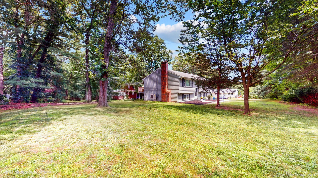 63 Pond Road