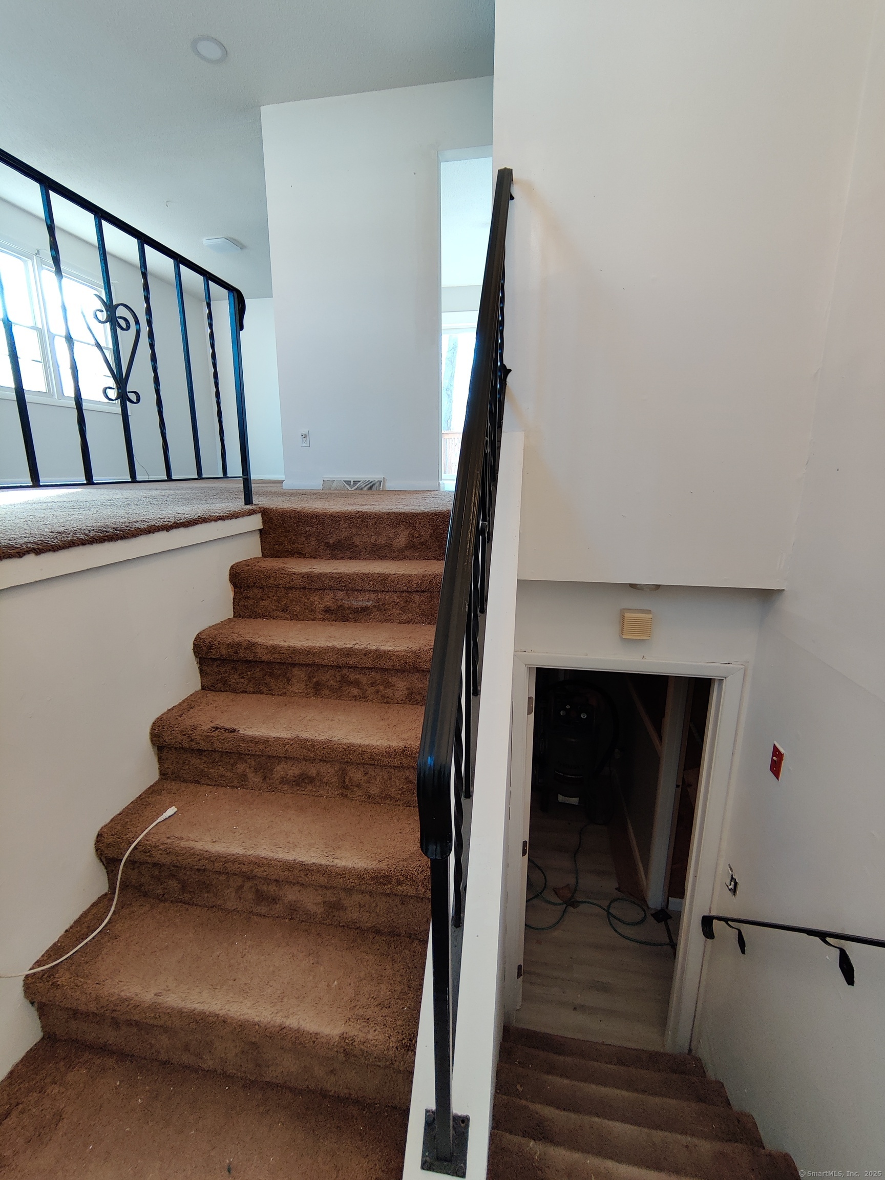 66 Ashford Street, West Haven, Connecticut image 2