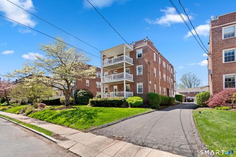 Tiny photo for 21 Robin Road #A2, West Hartford, CT 06119 (MLS # 24170729)