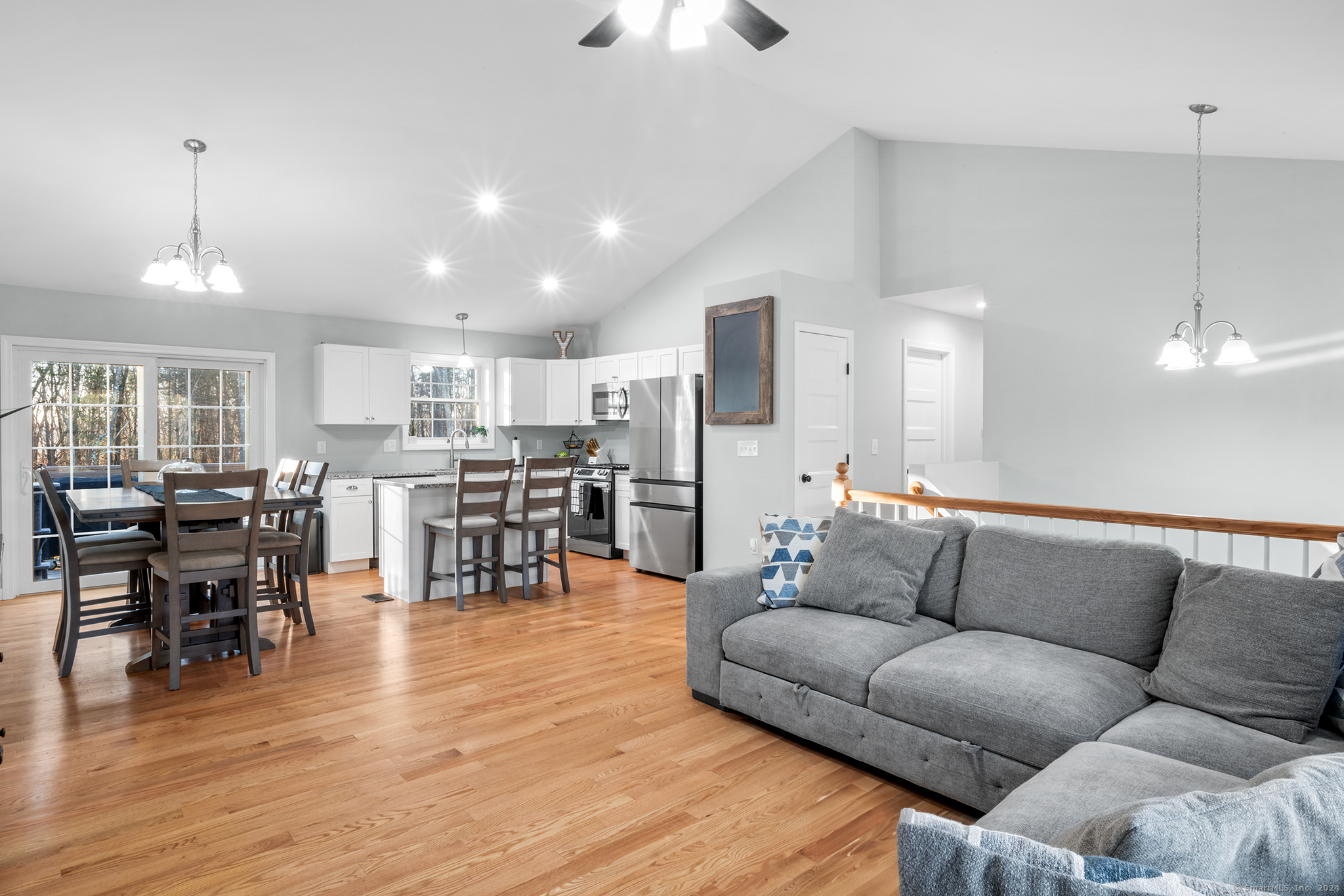 1084 E Lake Road, Montville, Connecticut image 18