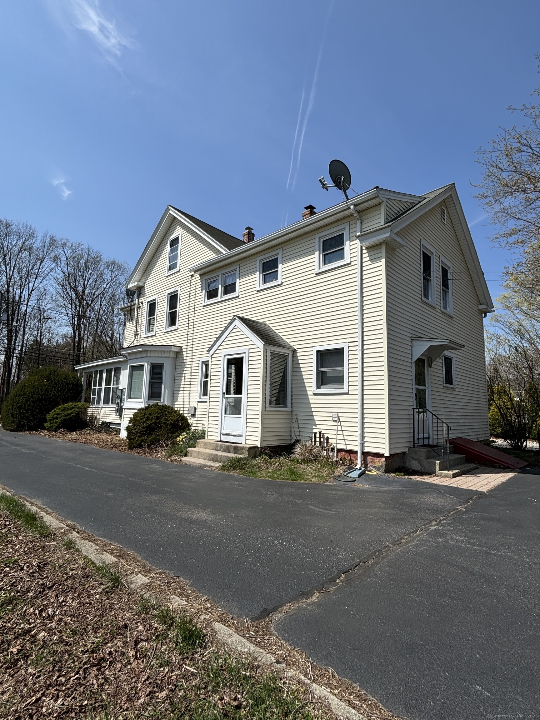 341 Woodstock Avenue
