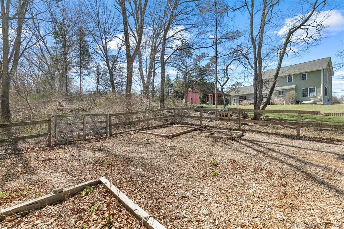 258 Old Jewett City Road, Preston, Connecticut image 37