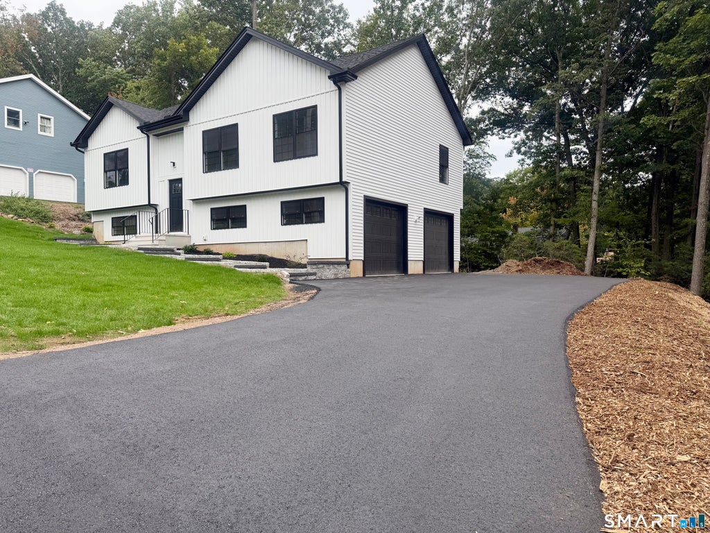 Photo of 202 Pleasant View Avenue, Bristol, CT 06010 (MLS # 24209836)
