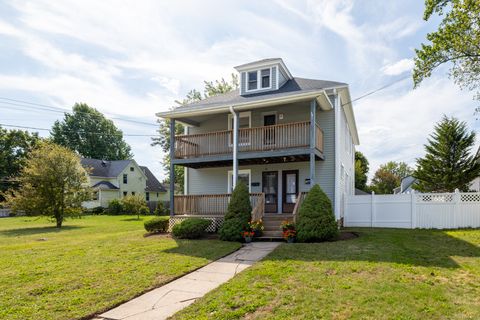 Photo of 329 Burlington Avenue, Bristol, CT 06010 (MLS # 24126621)