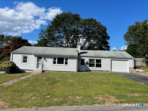 Photo of 121 Riverview Avenue, Groton, CT 06340 (MLS # 24192176)