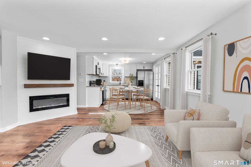 Photo of 244 Curtiss Street, Southington, CT 06489 (MLS # 24148149)