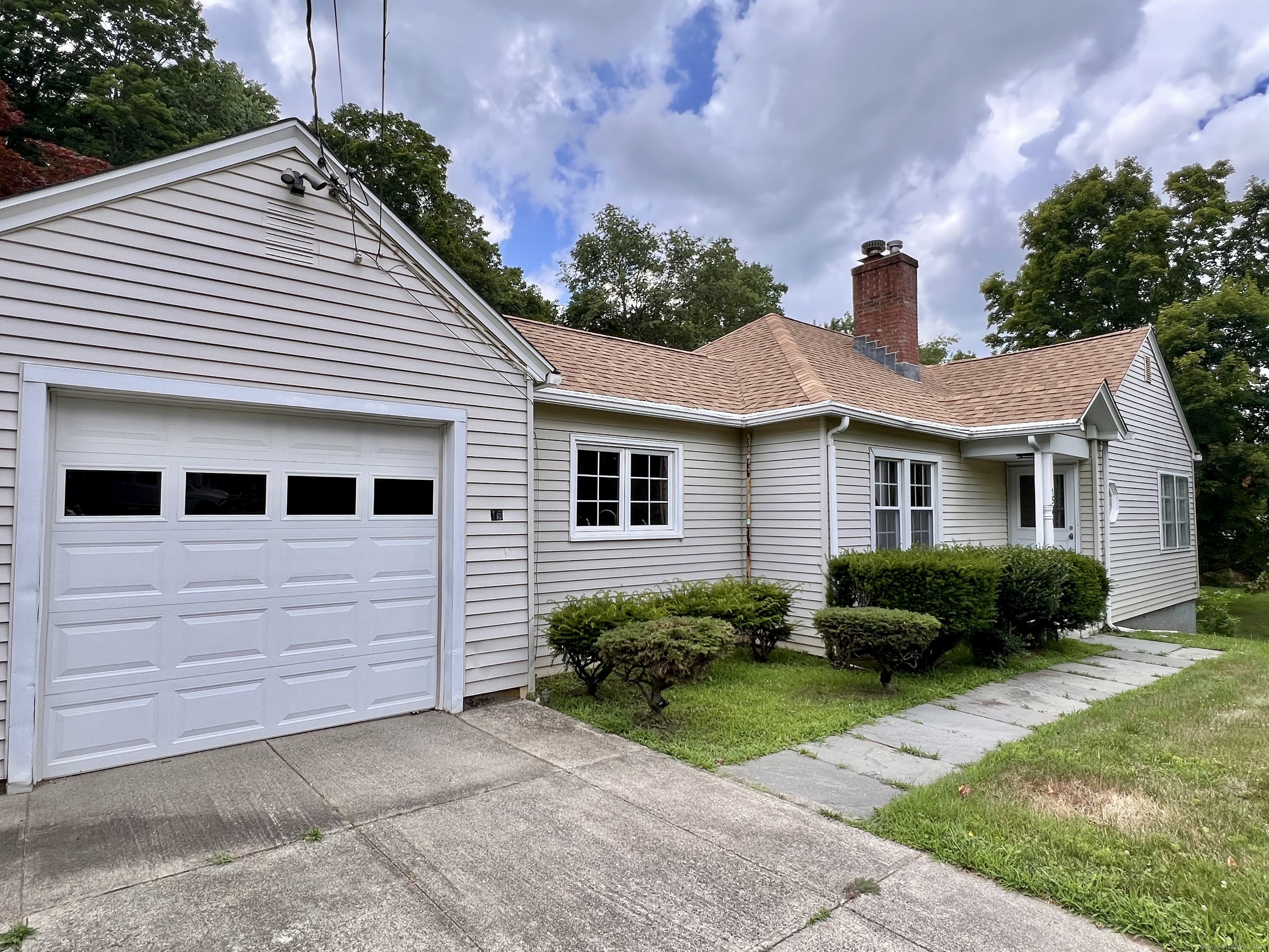 15 Ridge Road
