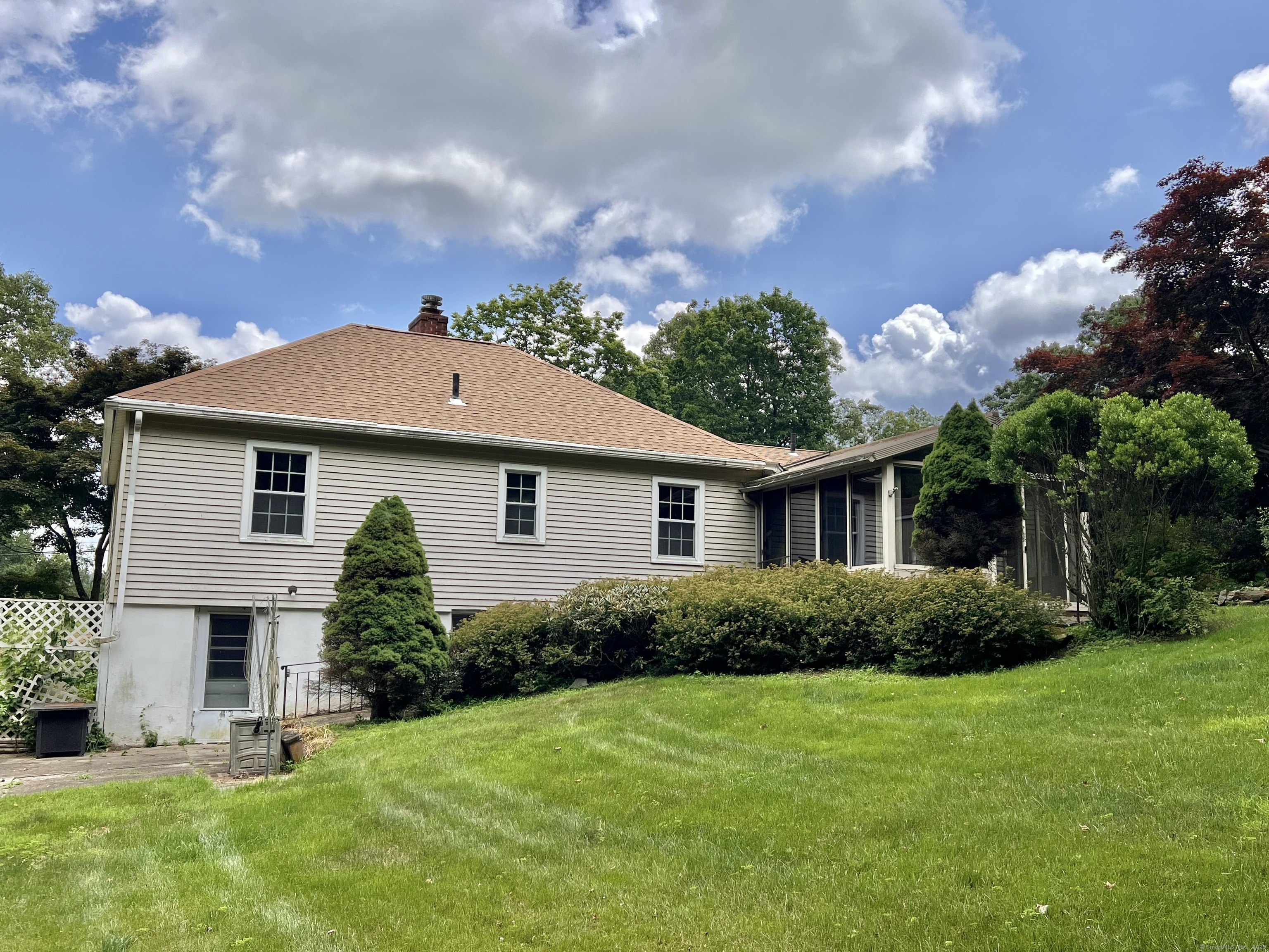 15 Ridge Road