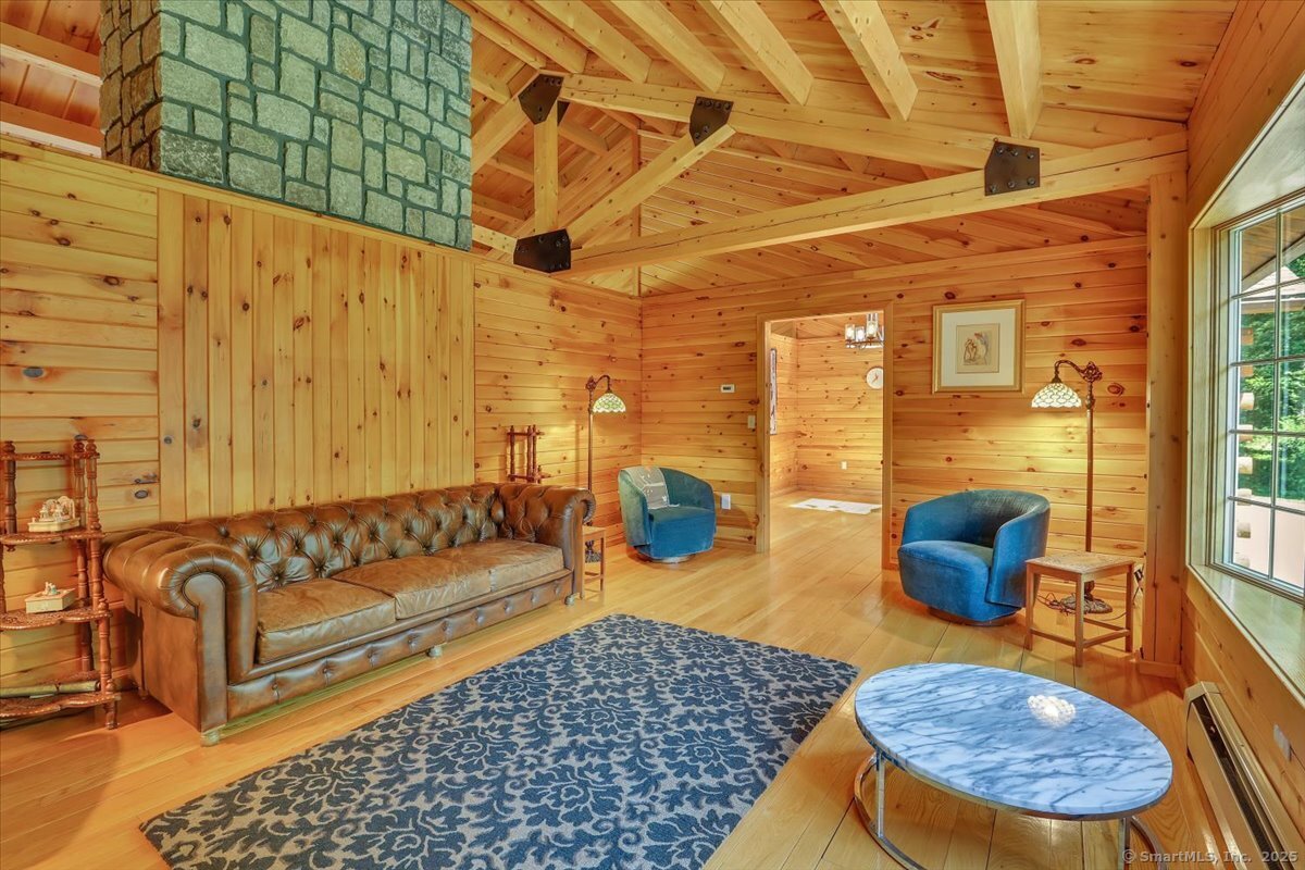447 Woodland Road