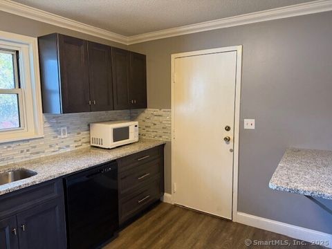 Tiny photo for 498 Oak Avenue #APT 28, Cheshire, CT 06410 (MLS # 24136905)