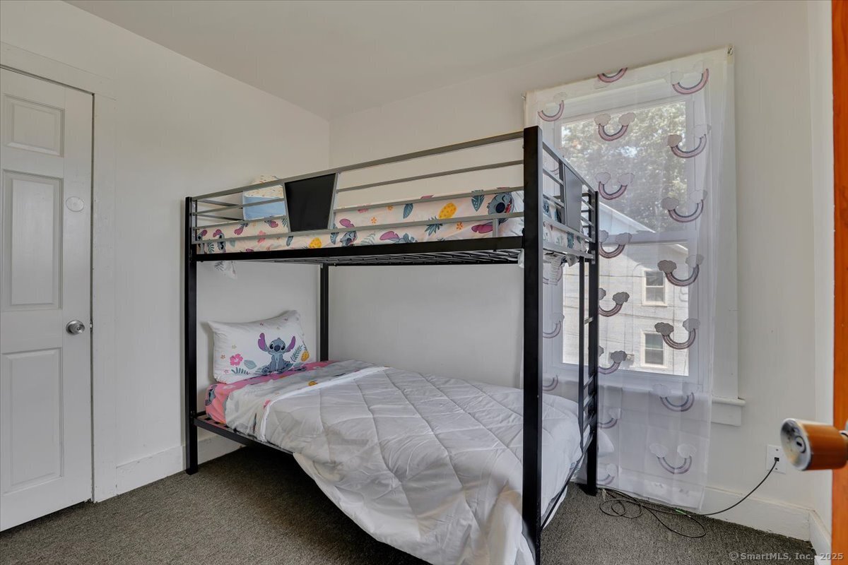 Windham, Connecticut 06226, United States, 12 Bedrooms Bedrooms, ,5 BathroomsBathrooms,Residential,Active,158945