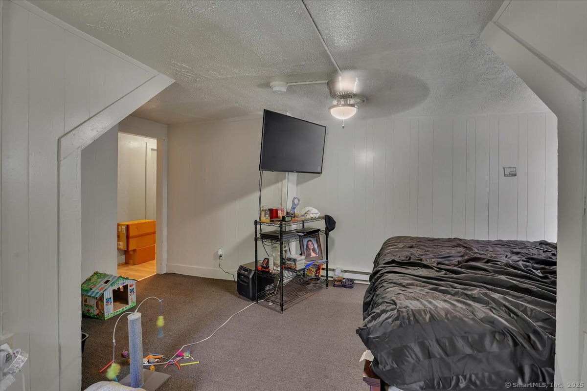 Windham, Connecticut 06226, United States, 12 Bedrooms Bedrooms, ,5 BathroomsBathrooms,Residential,Active,158945