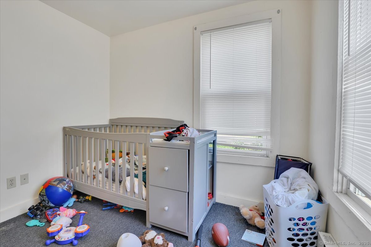 Windham, Connecticut 06226, United States, 12 Bedrooms Bedrooms, ,5 BathroomsBathrooms,Residential,Active,158945