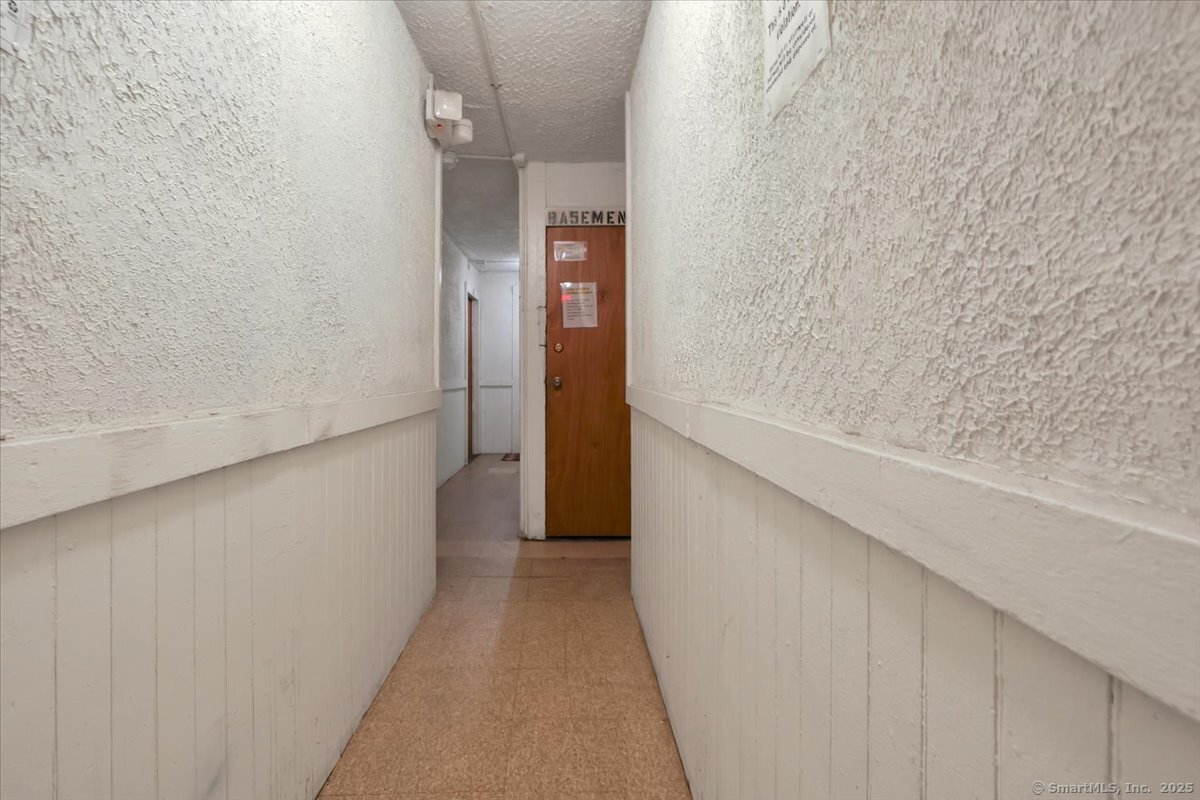 Windham, Connecticut 06226, United States, 12 Bedrooms Bedrooms, ,5 BathroomsBathrooms,Residential,Active,158945