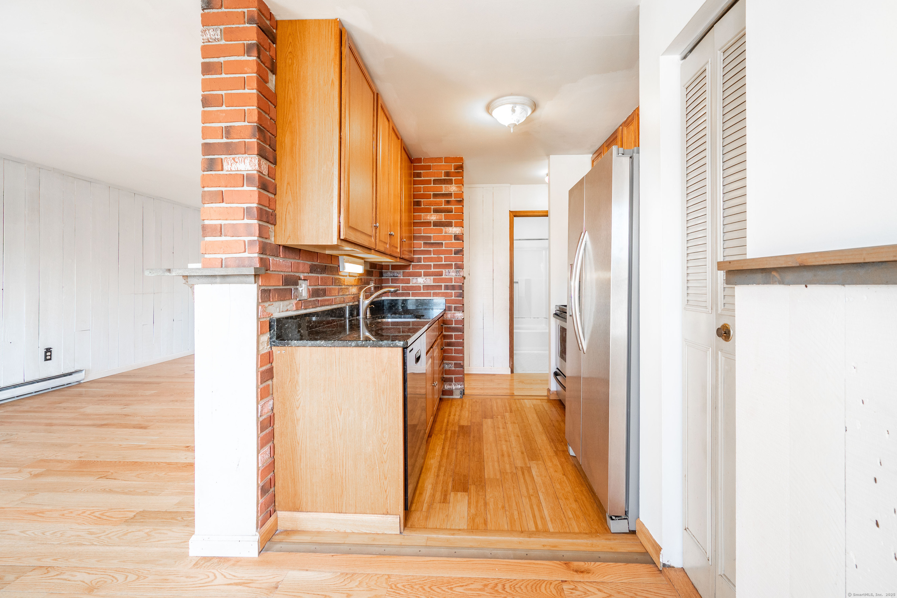101 South Street #APT 3, Danbury, Connecticut image 7