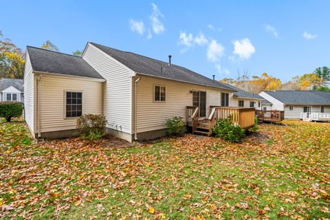 Tiny photo for 7 Glenbrook Drive #7, Windsor Locks, CT 06096 (MLS # 24137850)