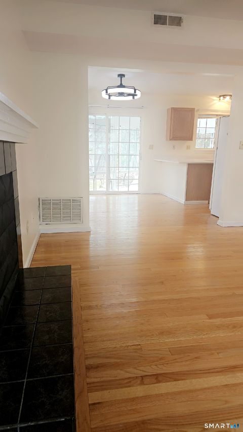 Tiny photo for 20 Apple Way, Madison, CT 06443 (MLS # 24163494)