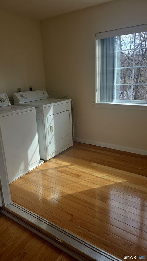 Tiny photo for 20 Apple Way, Madison, CT 06443 (MLS # 24163494)