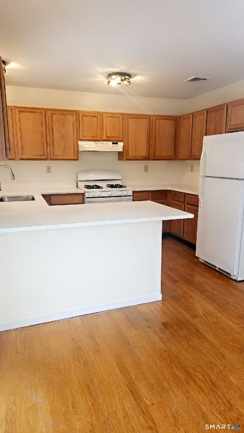 Tiny photo for 20 Apple Way, Madison, CT 06443 (MLS # 24163494)