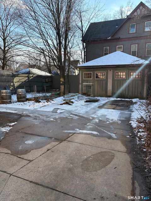 Tiny photo for 792 Elm Street #3, New Haven, CT 06511 (MLS # 24150902)