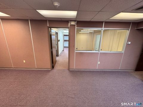 464 Wolcott Road 1st FLR Wolcott CT 06716