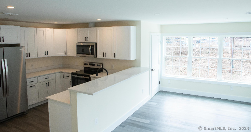 887 Federal Road 4