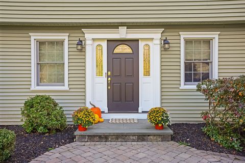 Tiny photo for 1 Bari Drive, Newtown, CT 06470 (MLS # 24136405)